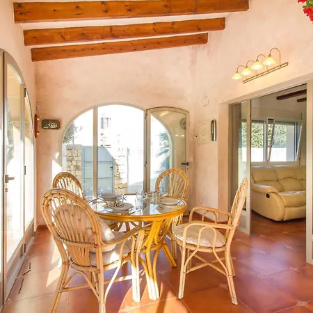 Holiday home Lovely In With Kitchen Denia