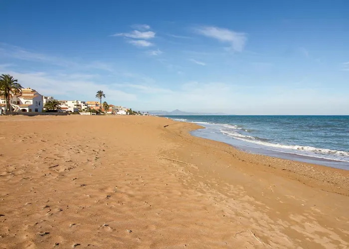 Lovely In With Kitchen Денія