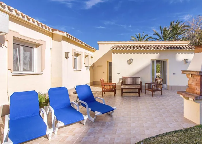 Lovely In With Kitchen Будинок відпочинку Денія