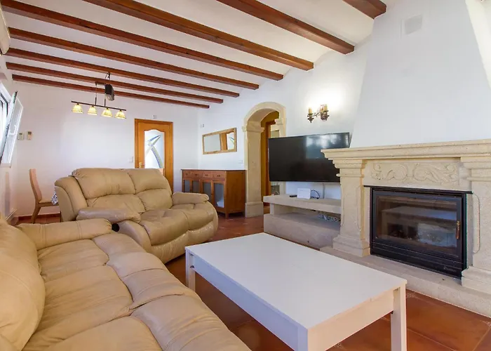 בית נופש Lovely In With Kitchen