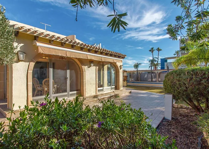 בית נופש Lovely In With Kitchen